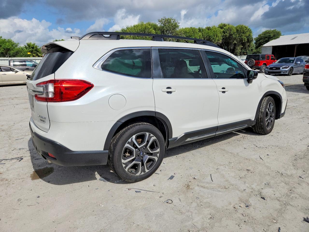 2024 Subaru Ascent - Фото 3