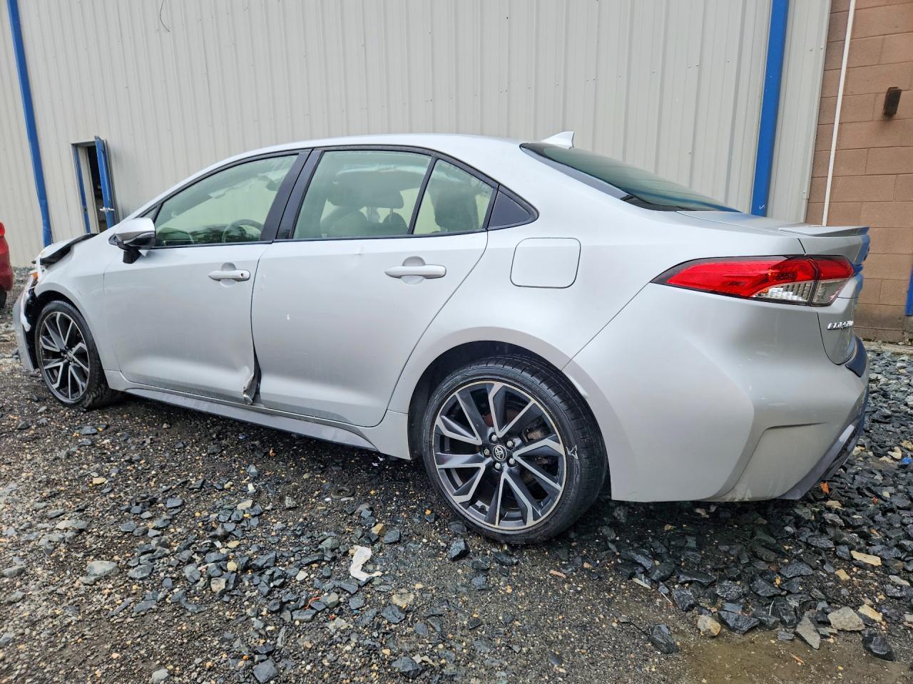 2022 Toyota Corolla Se - Image 2