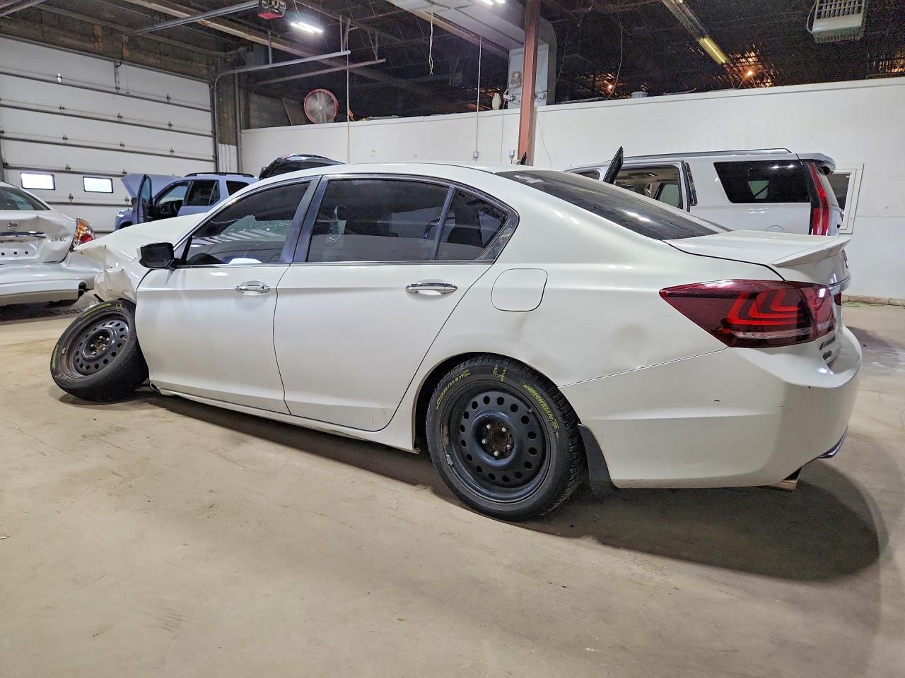 2015 Honda Accord Sport - Фото 2