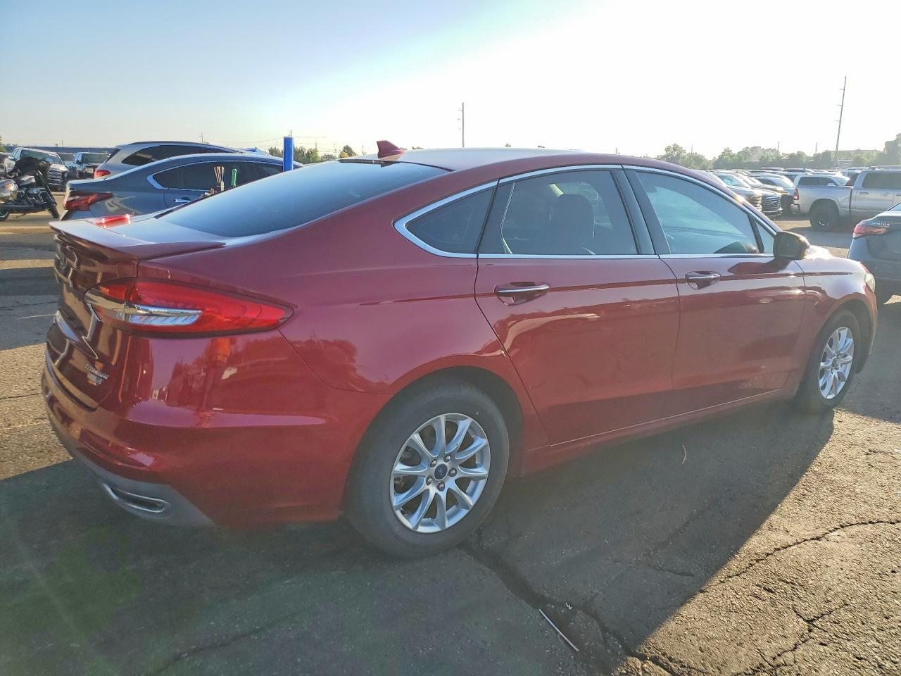 2019 Ford Fusion Titanium - Image 3