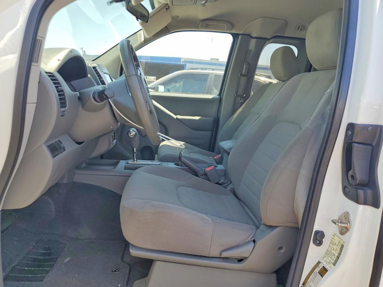 2019 Nissan Frontier S - Фото 7