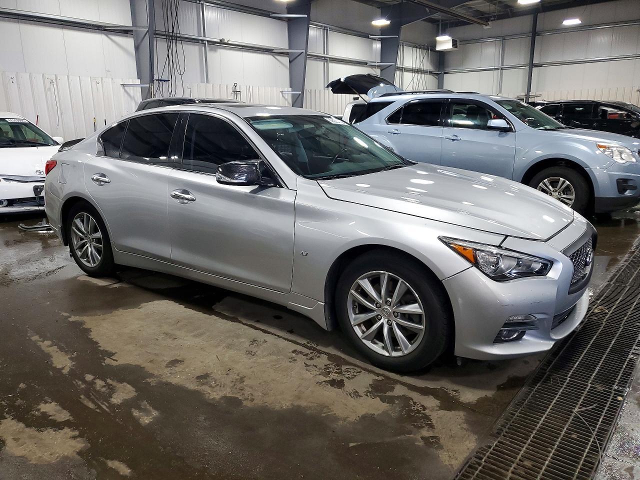 2015 Infiniti Q50 Premium - Фото 4