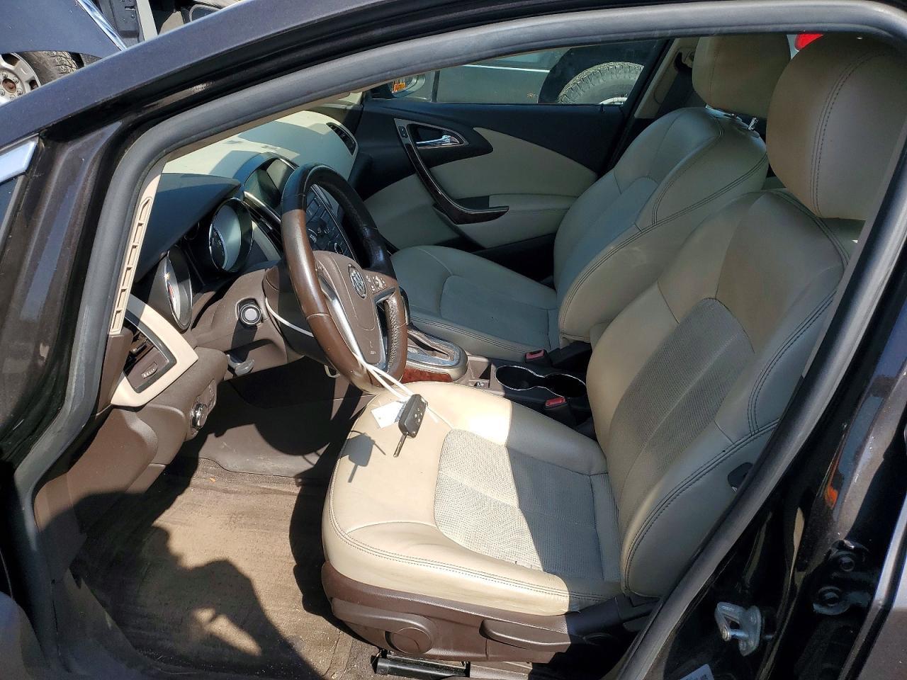 2013 Buick Verano - Image 7