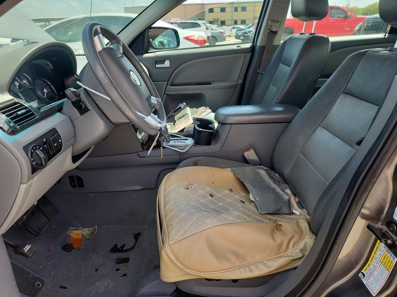 2006 Mercury Montego Premier - Image 7