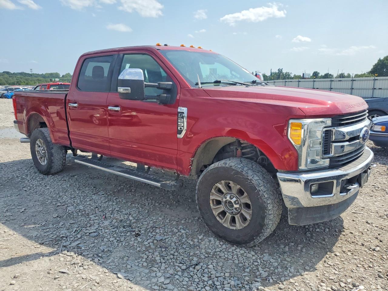 2017 Ford F250 Super Duty - Фото 4