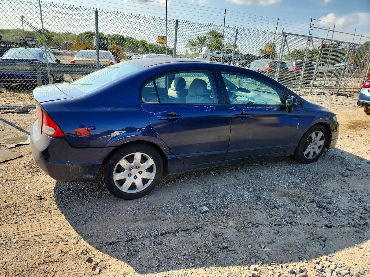 2010 Honda Civic Lx - Image 3