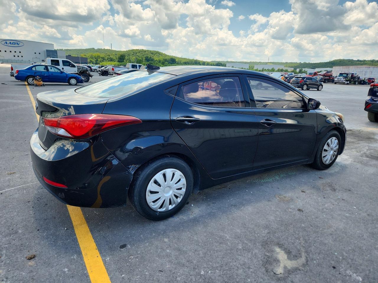 2016 Hyundai Elantra Se - Image 3
