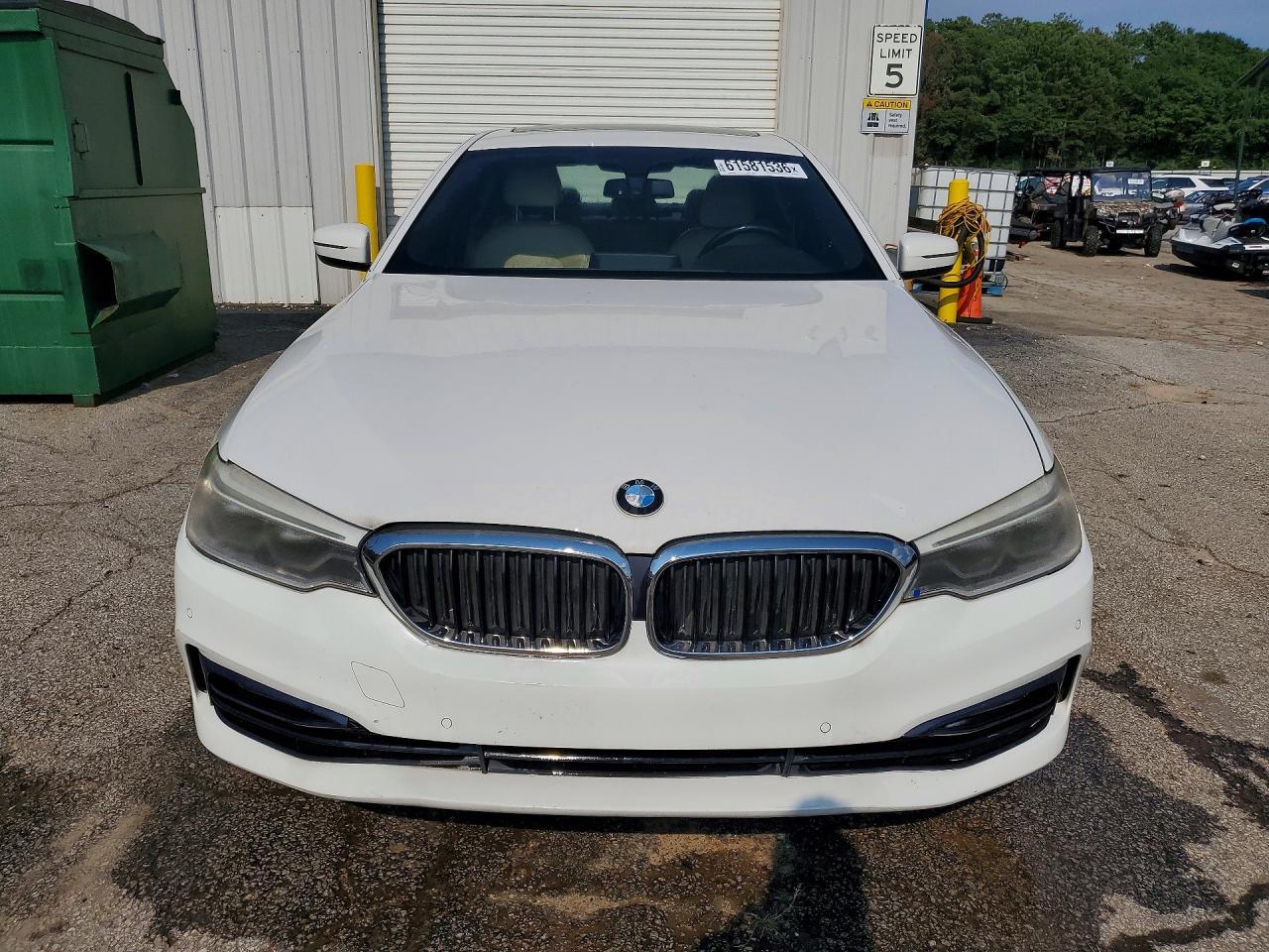 2017 BMW 540 I - Фото 5