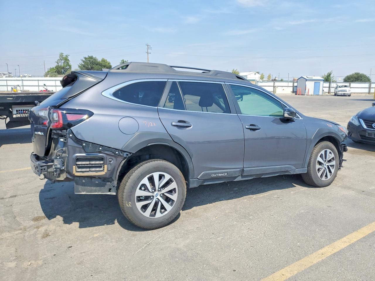2025 Subaru Outback Premium - Фото 3