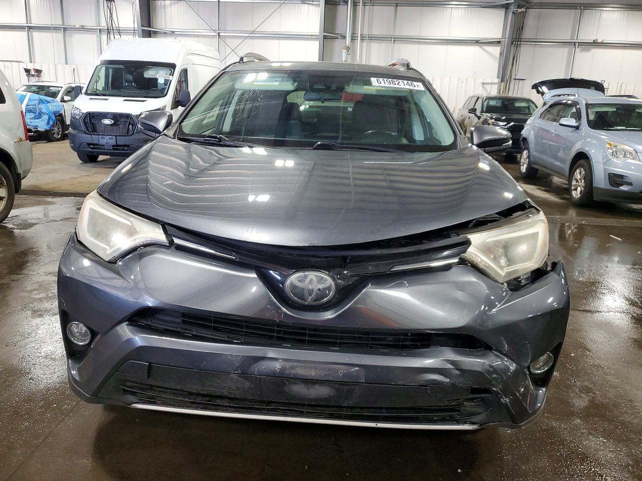 2018 Toyota Rav4 Xle - Image 5