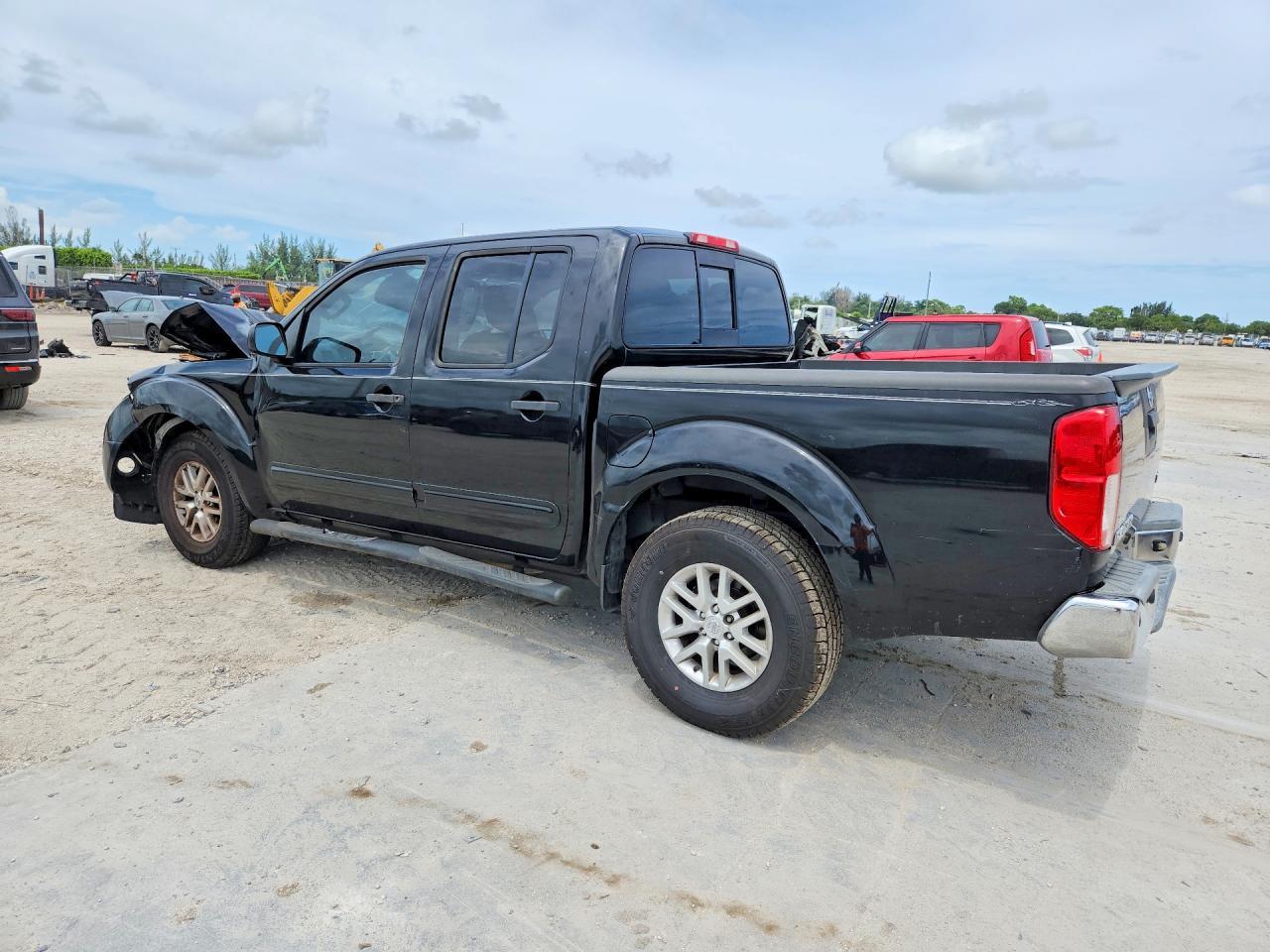 2014 Nissan Frontier S - Фото 2