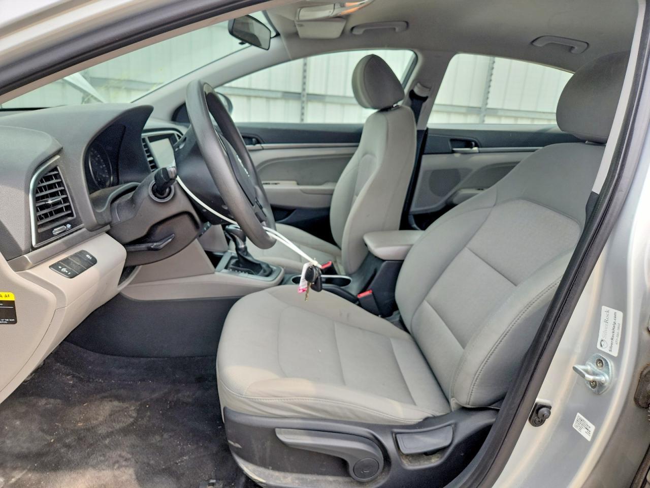 2017 Hyundai Elantra Se - Фото 7