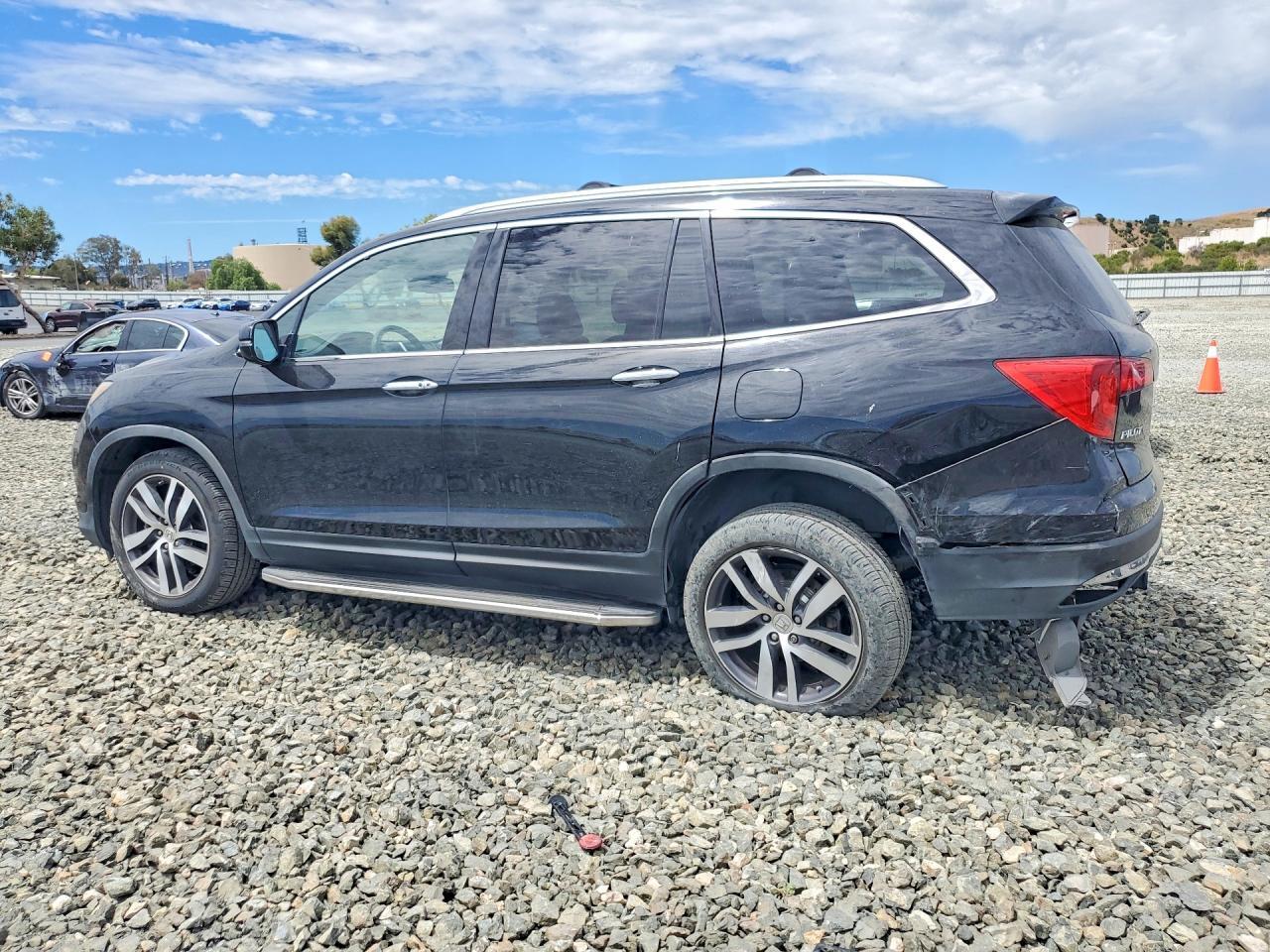 2016 Honda Pilot Touring - Фото 2