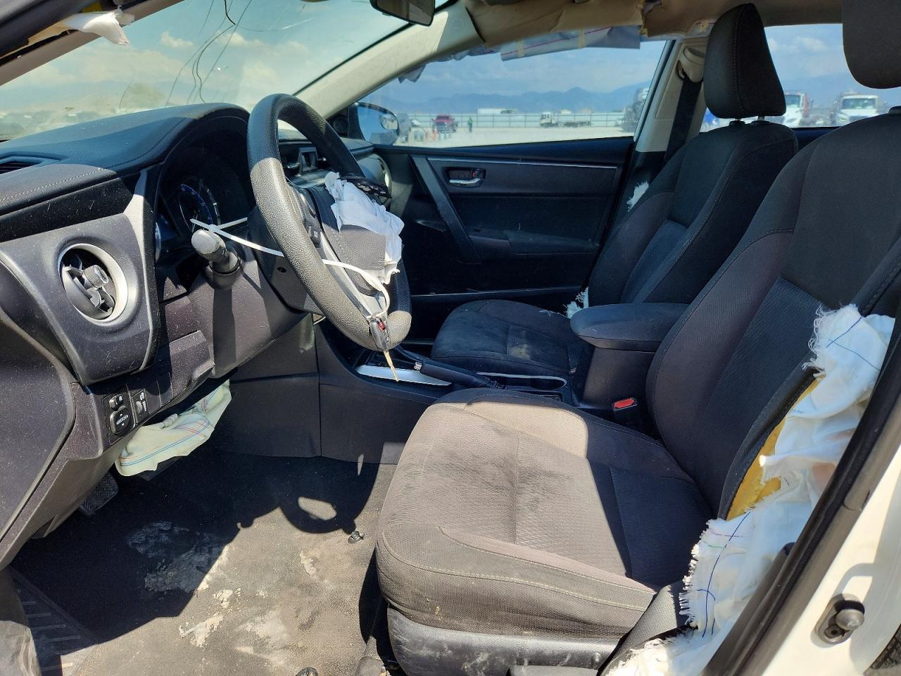 2017 Toyota Corolla Le - Image 7