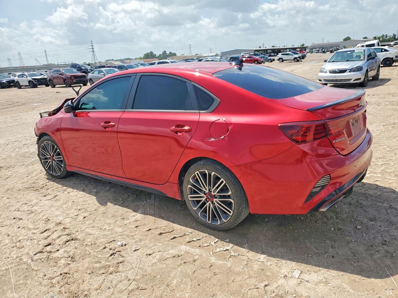 2022 Kia Forte Gt - Фото 2