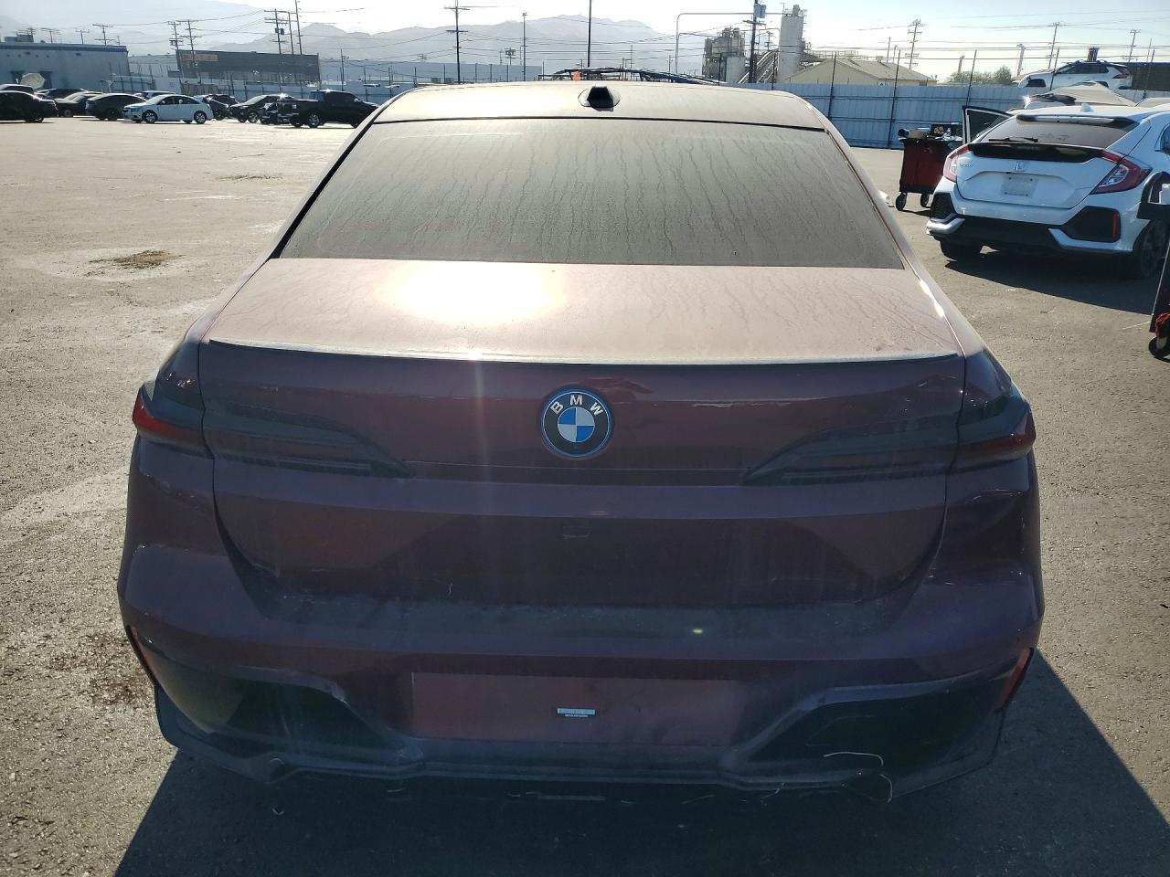 2023 BMW I7 xDrive60 - Image 6