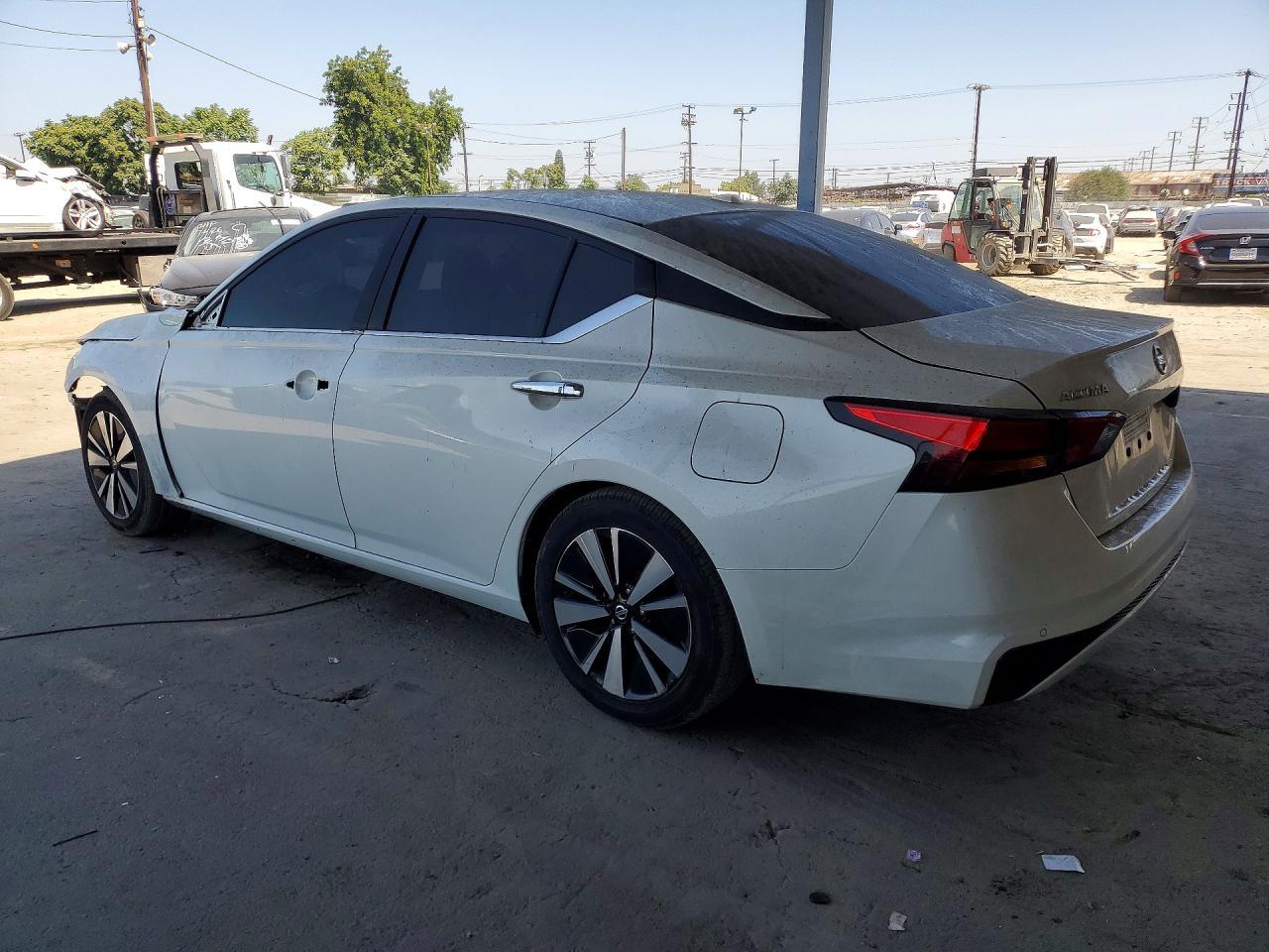 2021 Nissan Altima Sv - Фото 2