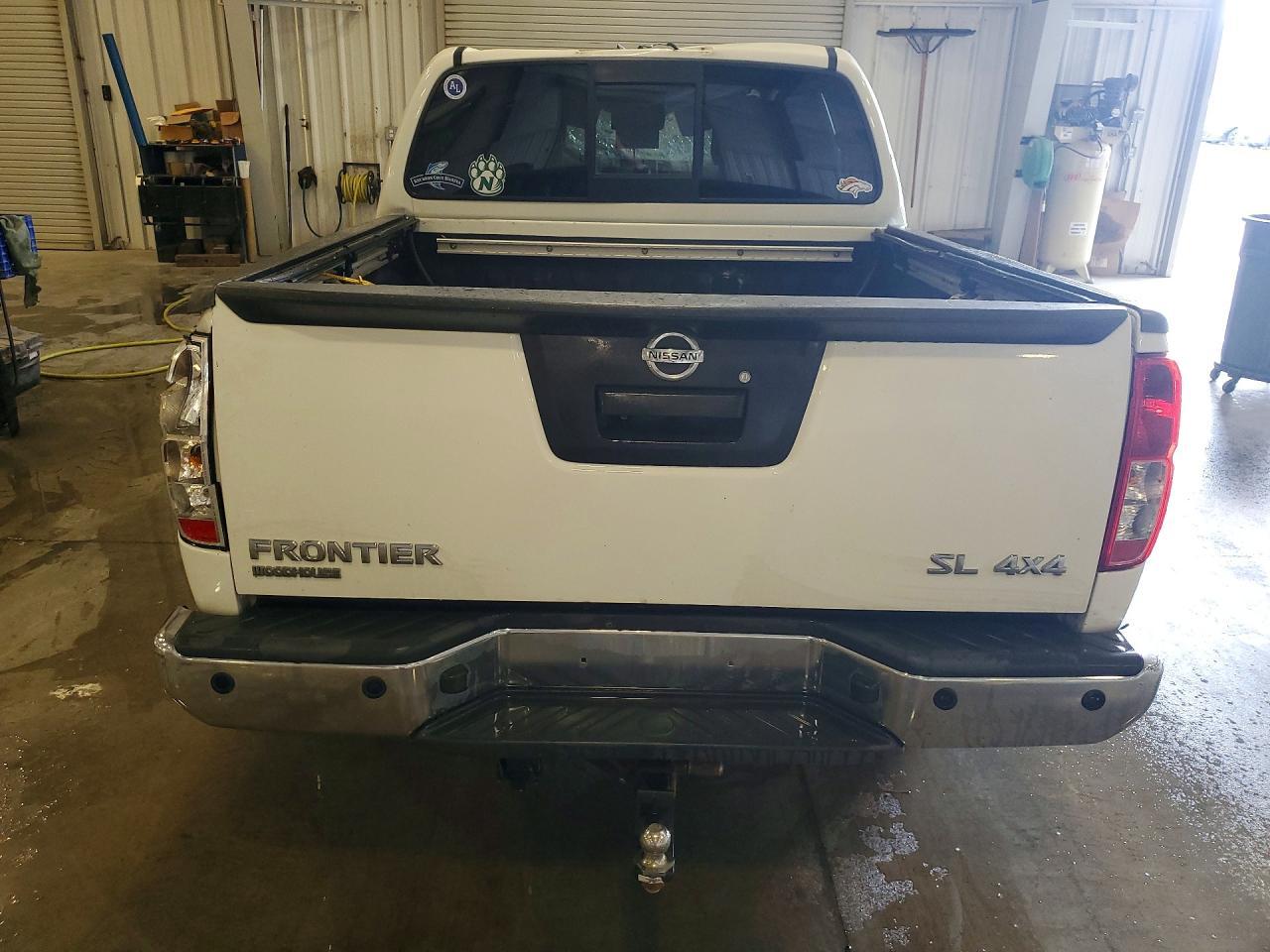 2015 Nissan Frontier Sl - Image 6