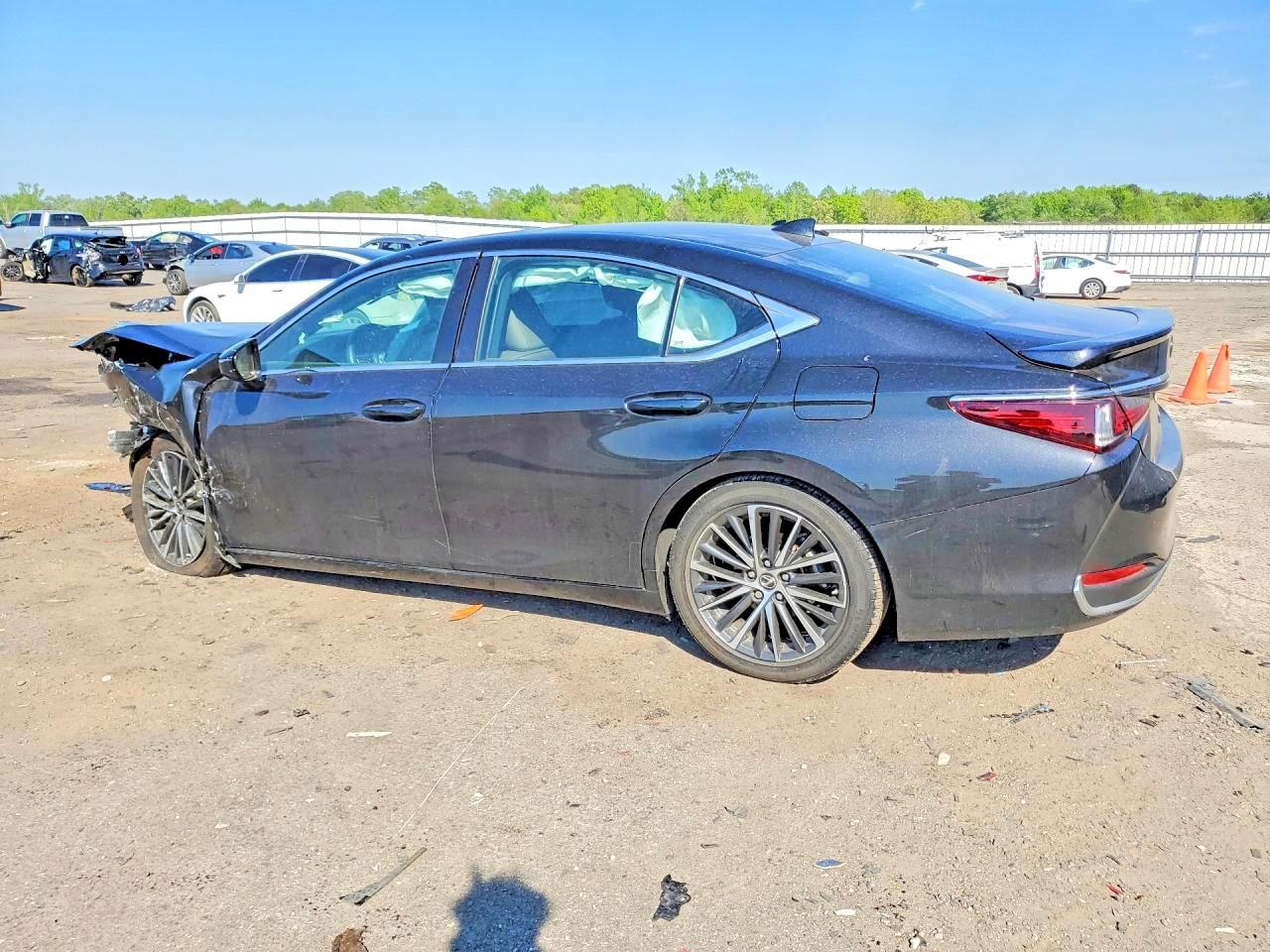 2025 Lexus Es 300H Base - Фото 2