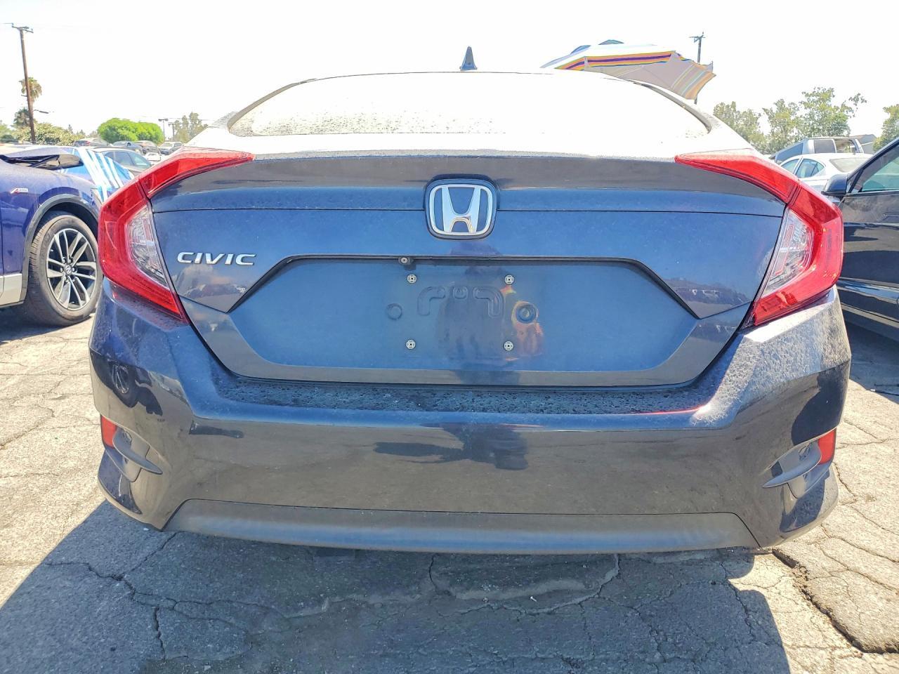 2017 Honda Civic Ex - Image 6