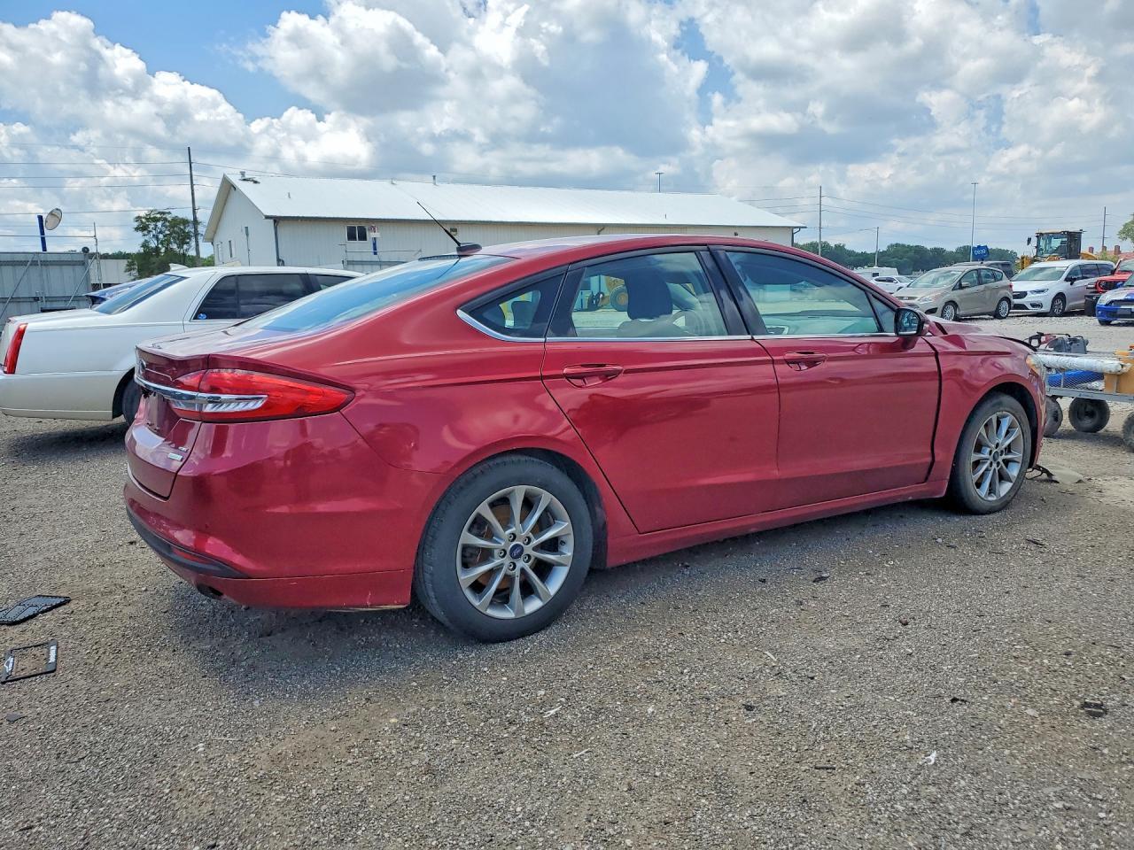 2017 Ford Fusion Se - Фото 3