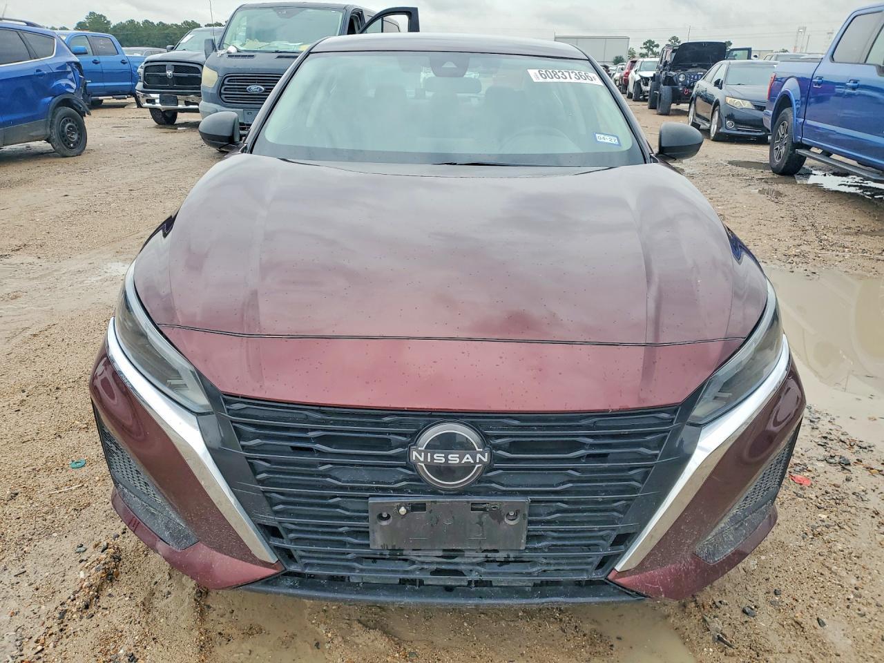 2024 Nissan Altima Sv - Фото 5