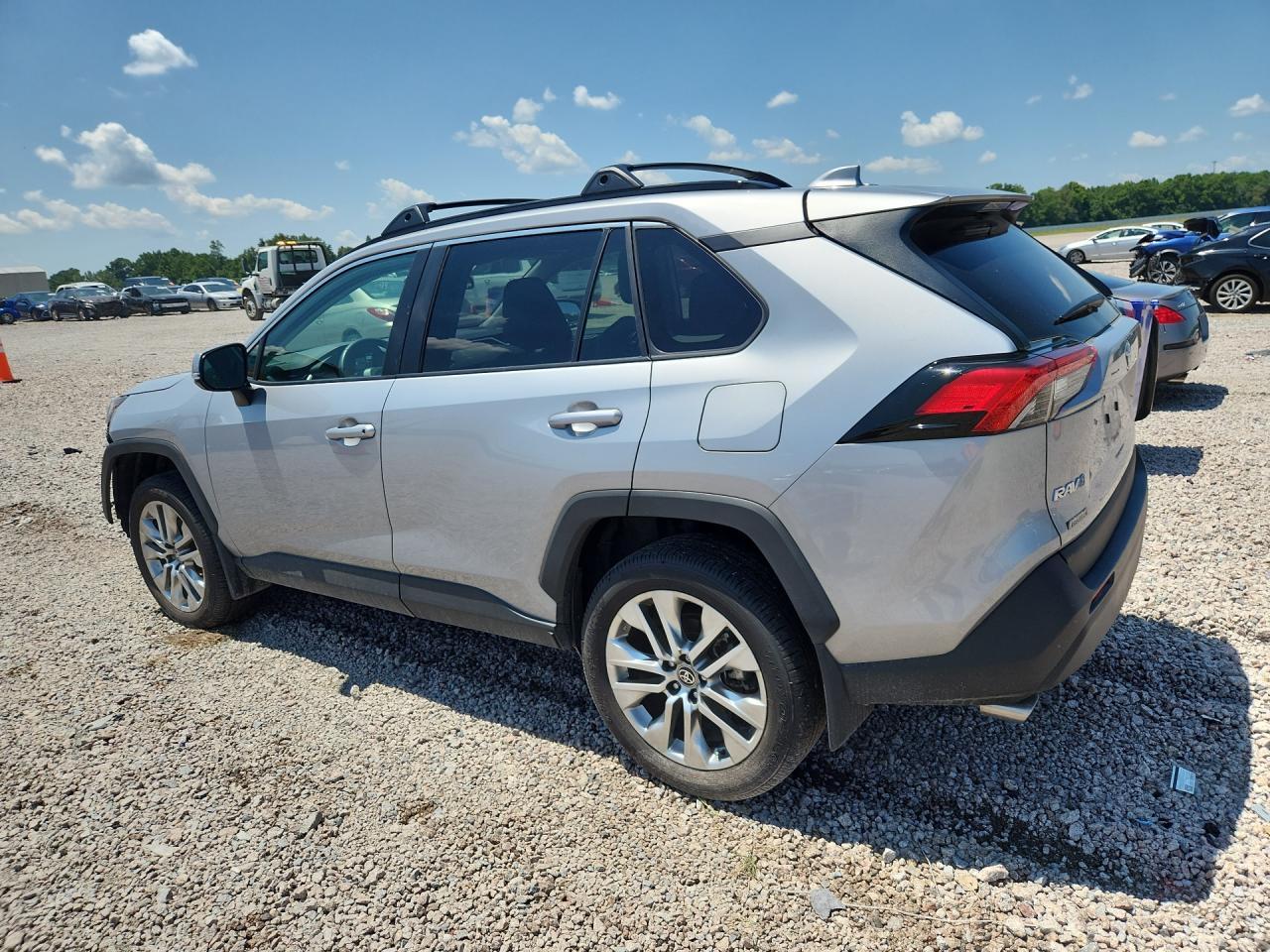 2025 Toyota Rav4 Xle Premium - Фото 2