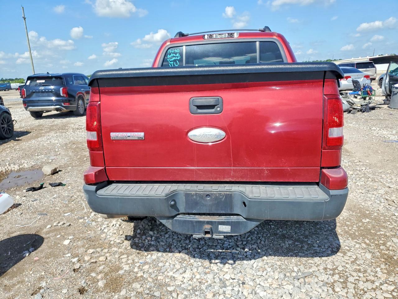 2008 Ford Expsprtrac - Фото 6