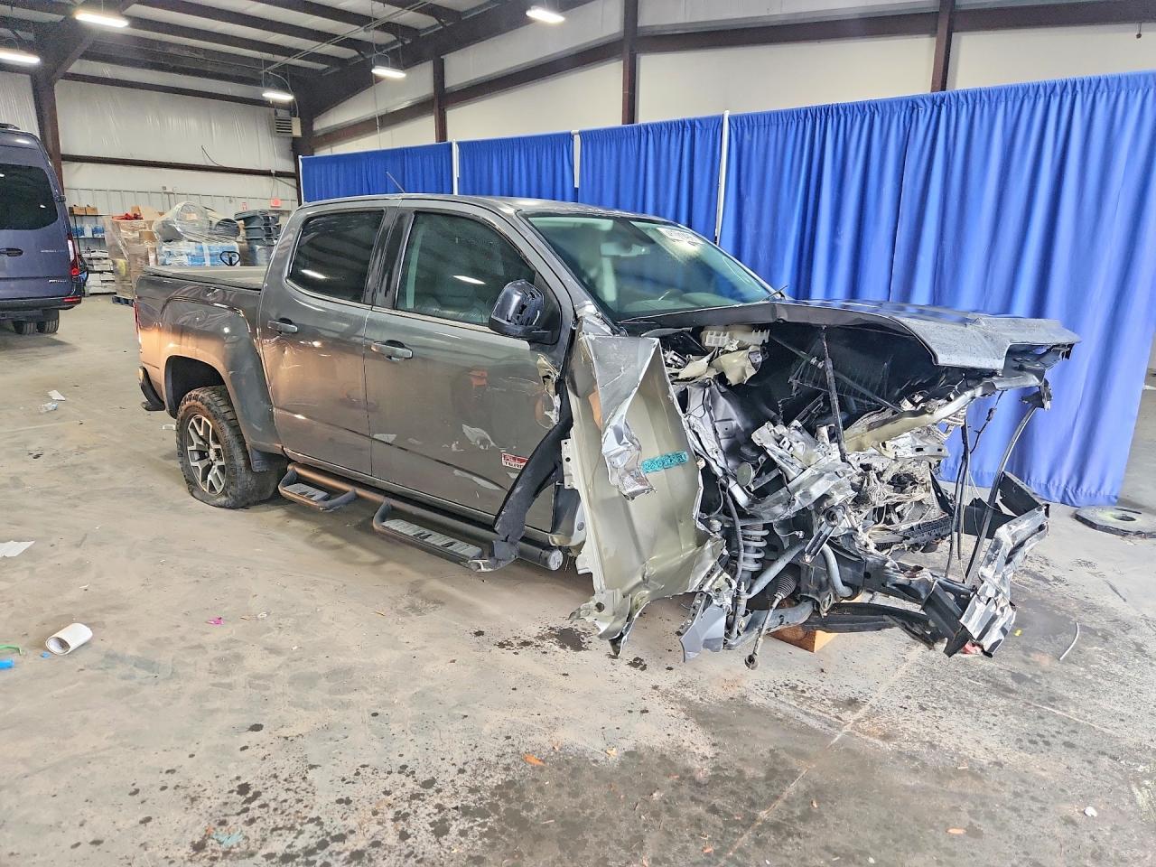 2019 GMC Canyon All Terrain - Фото 4