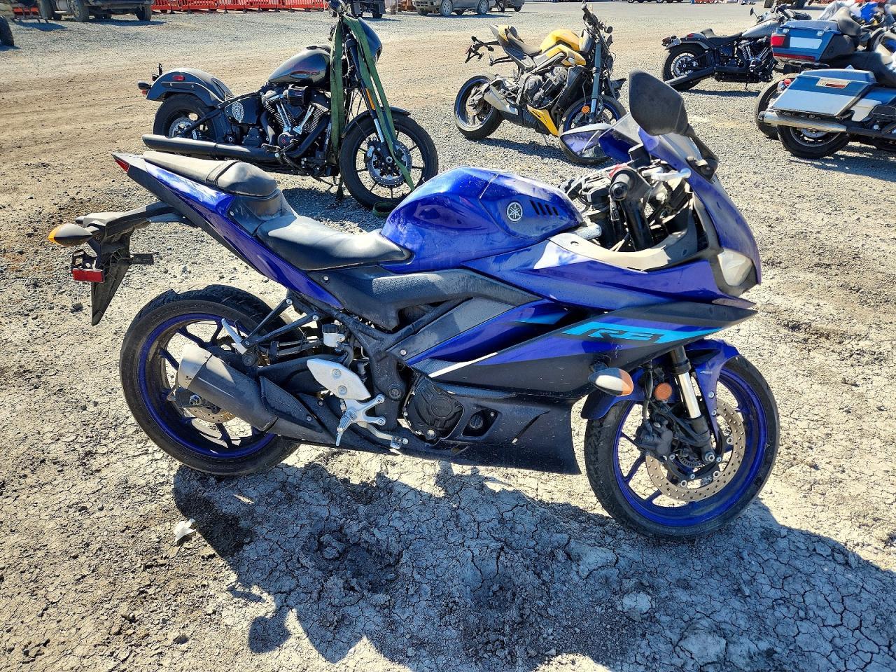2024 Yamaha Yzfr3 A