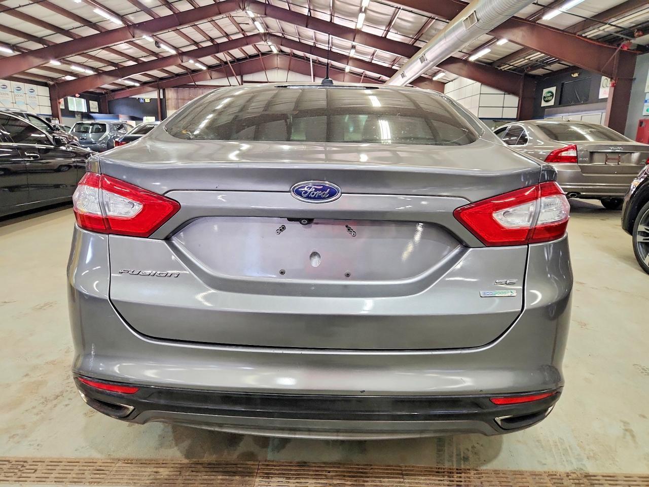 2013 Ford Fusion Se - Фото 6