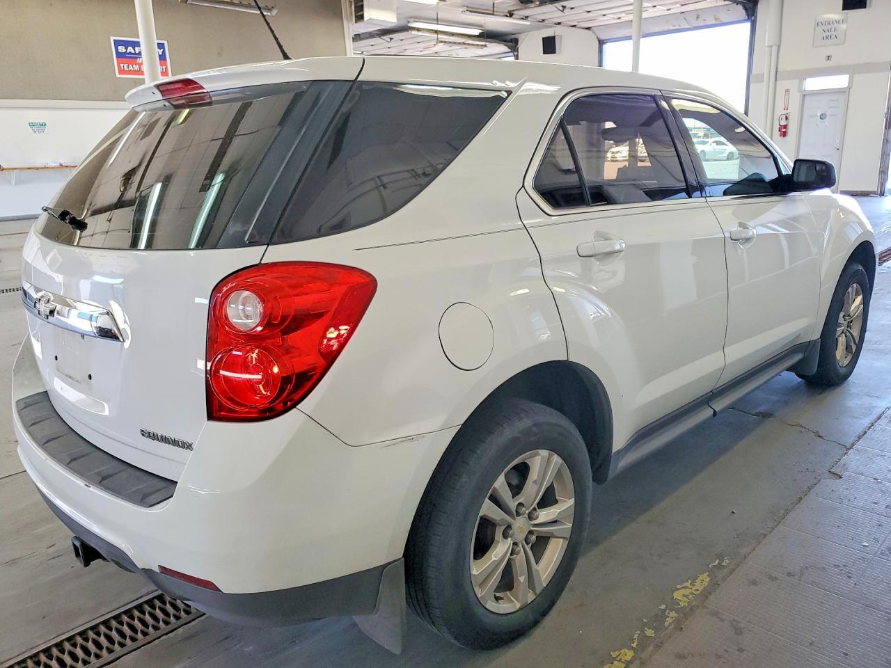 2014 Chevrolet Equinox Ls - Фото 3