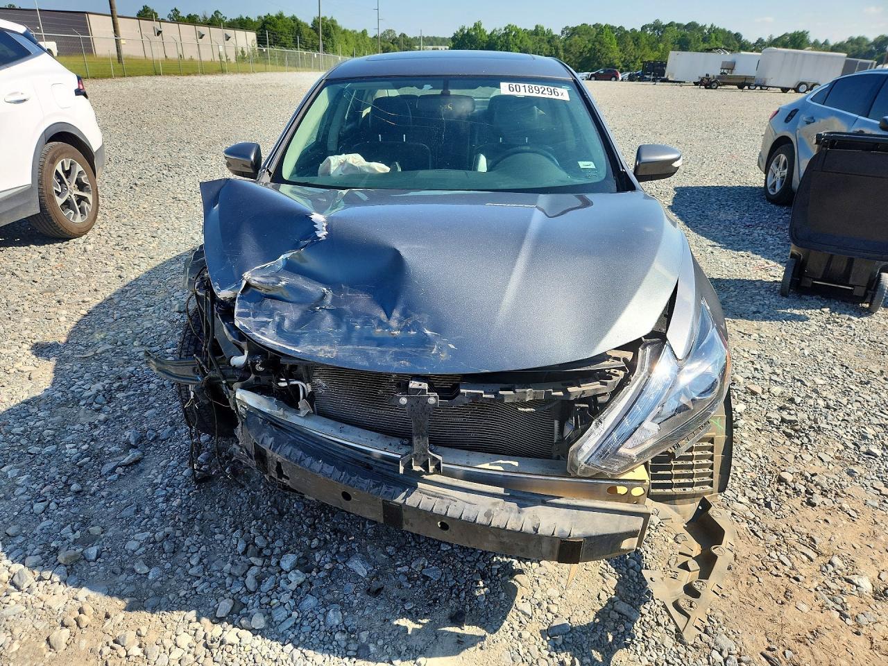 2017 Nissan Altima - Фото 5