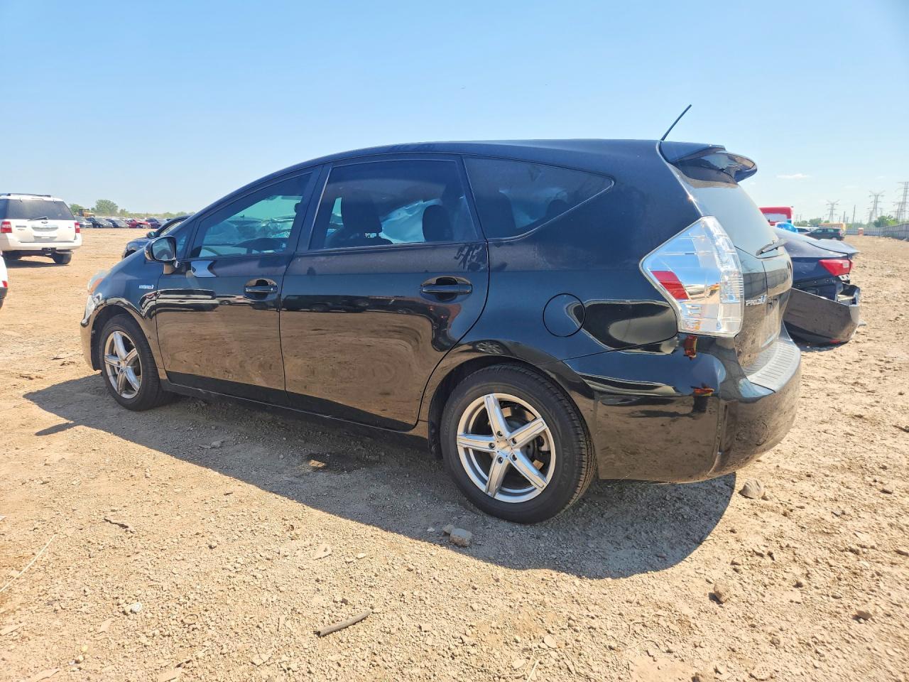 2014 Toyota Prius V Three - Фото 2