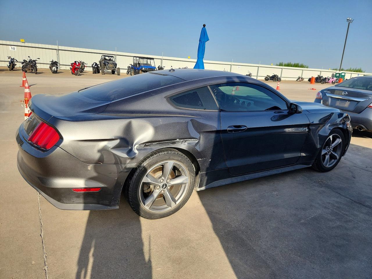 2017 Ford Mustang - Image 3
