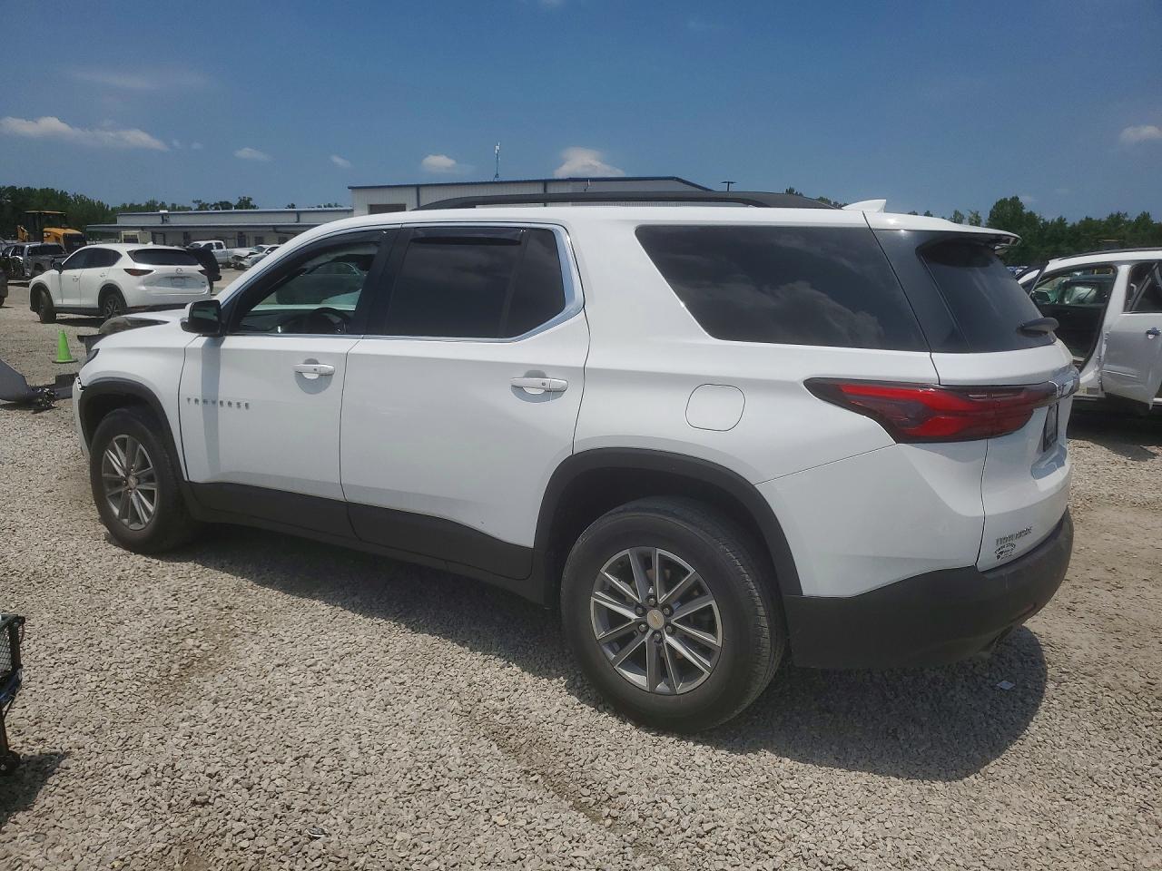 2022 Chevrolet Traverse Lt - Image 2