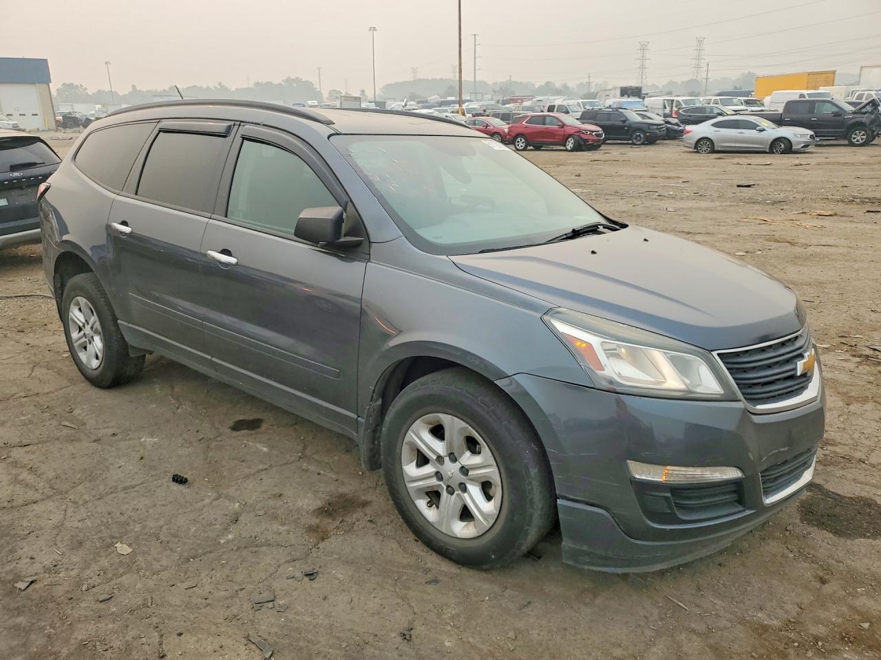 2014 Chevrolet Traverse Ls - Image 4