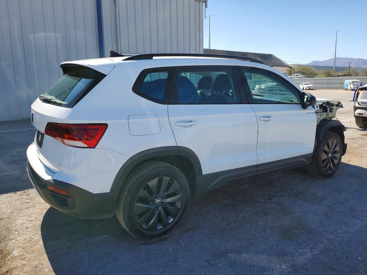 2022 Volkswagen Taos S - Image 3