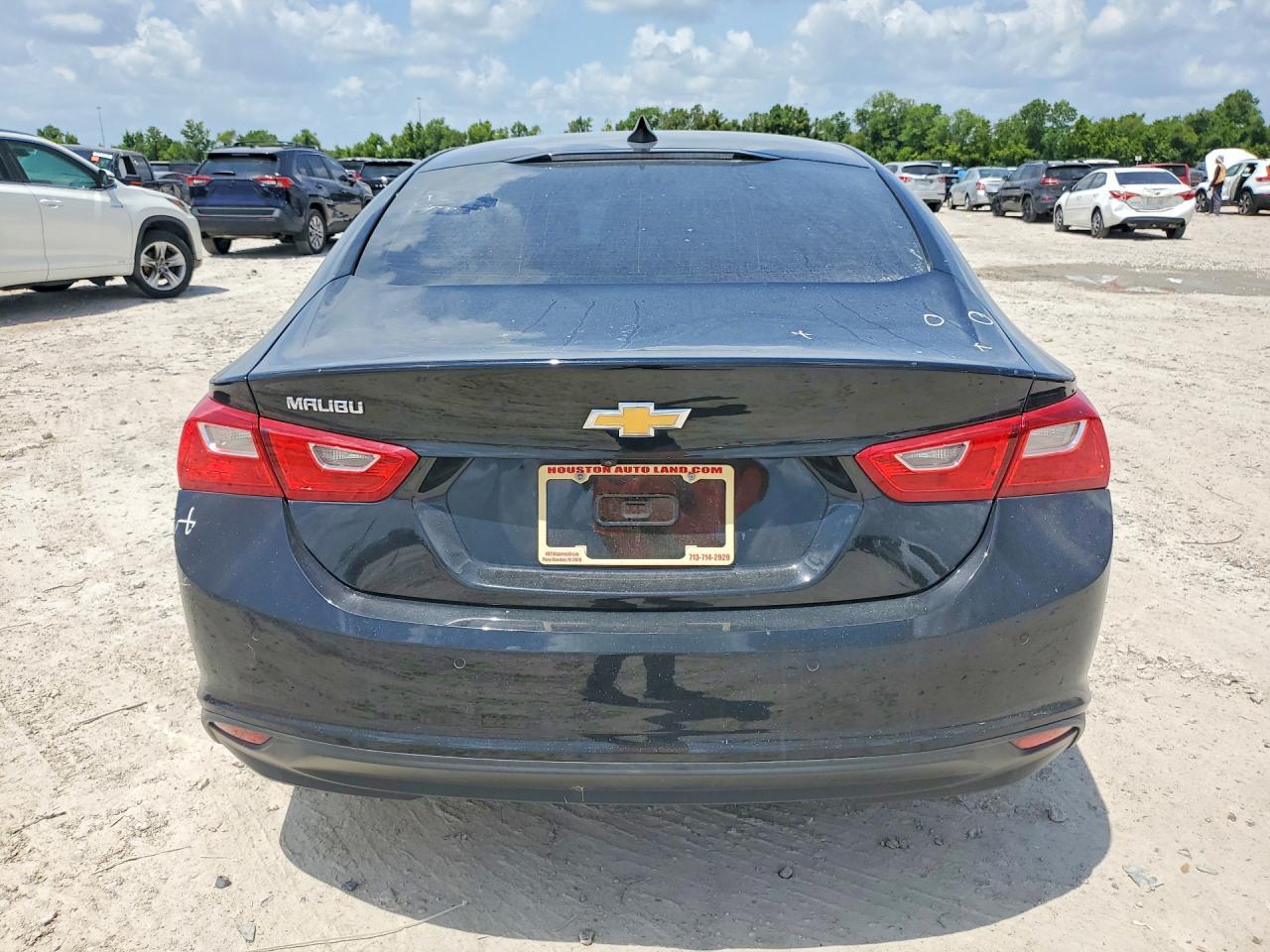 2022 Chevrolet Malibu Ls - Фото 6