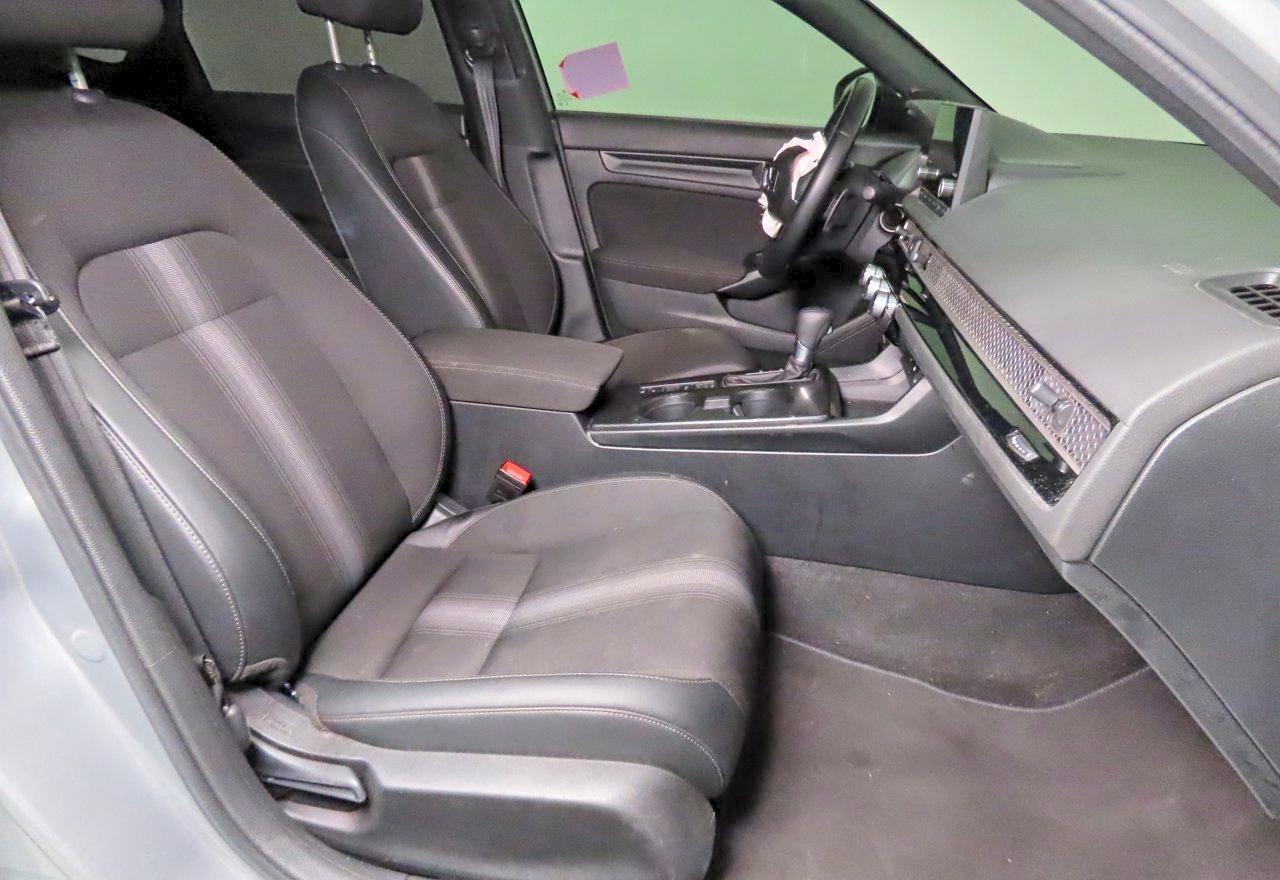 2025 Honda Civic Sport - Image 5