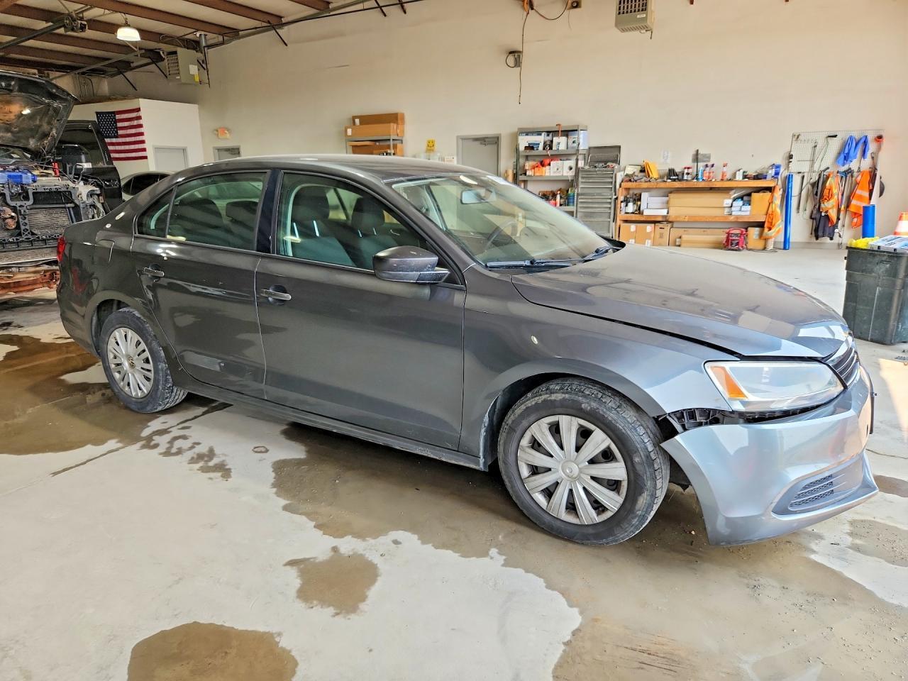 2012 Volkswagen Jetta Base/S - Image 4