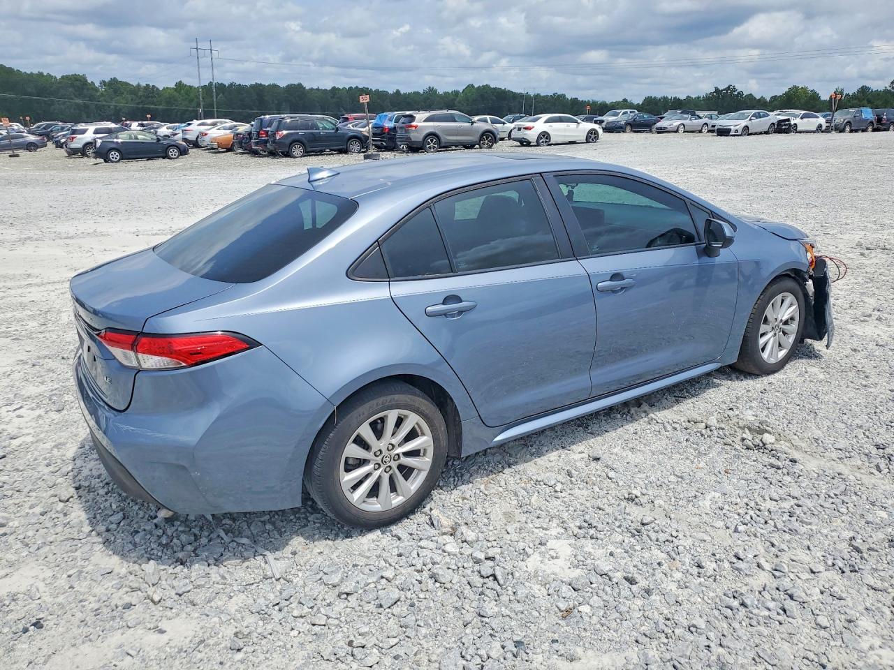 2023 Toyota Corolla Le - Image 3