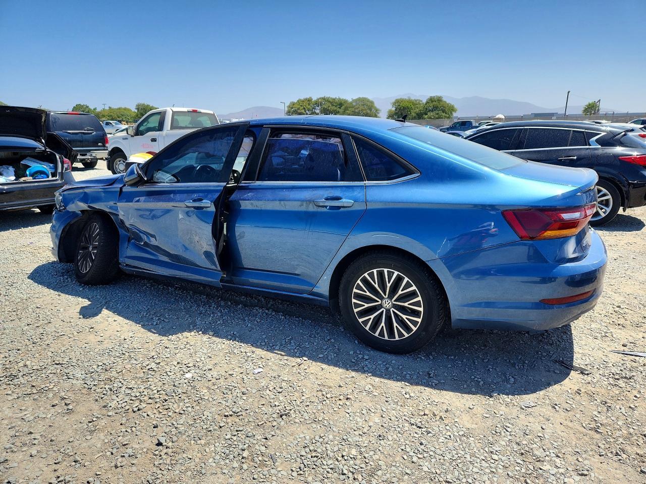 2019 Volkswagen Jetta S - Фото 2