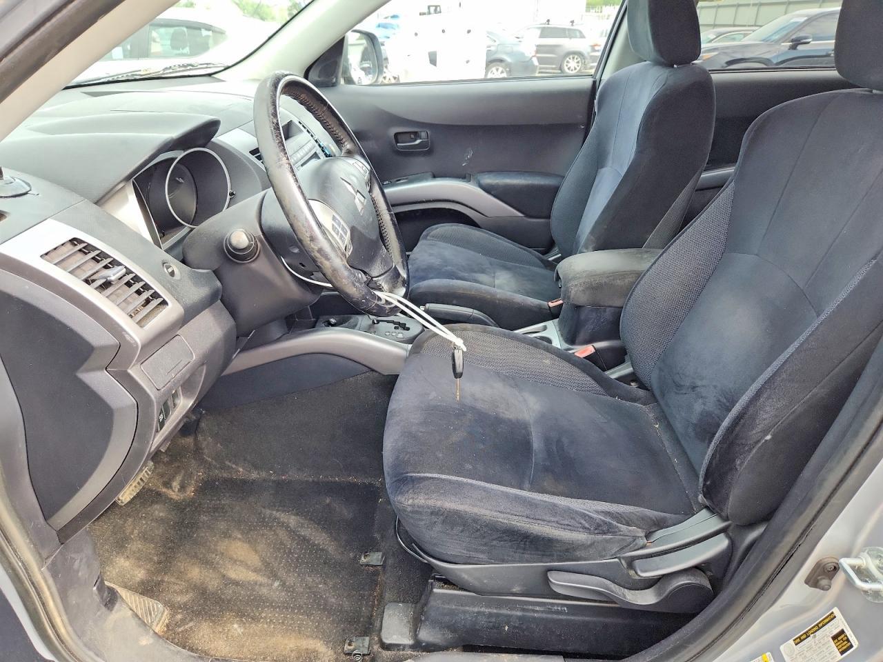 2007 Mitsubishi Outlander Ls - Image 7