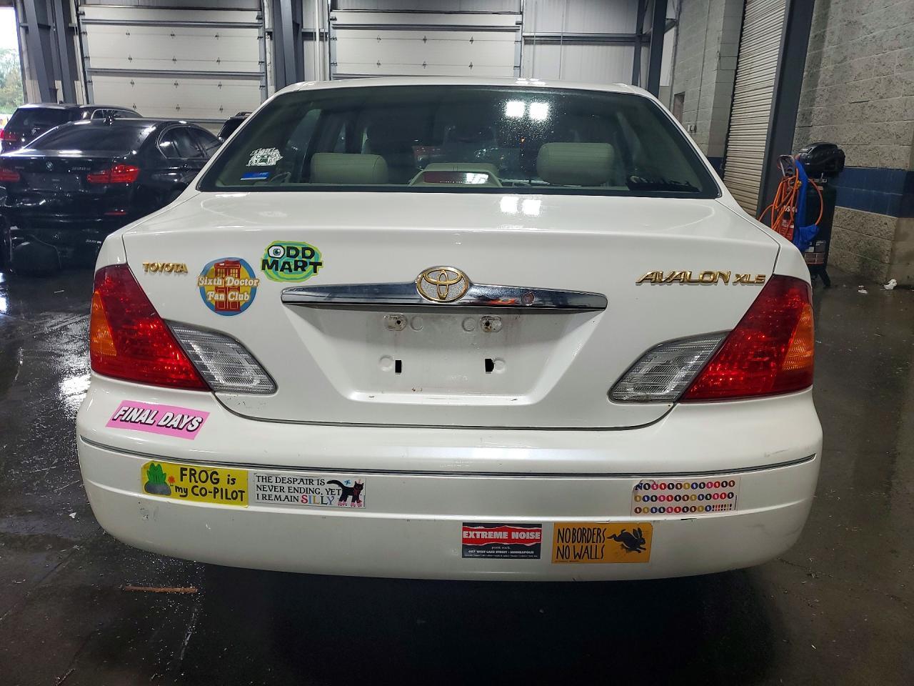 2001 Toyota Avalon Xls - Фото 6