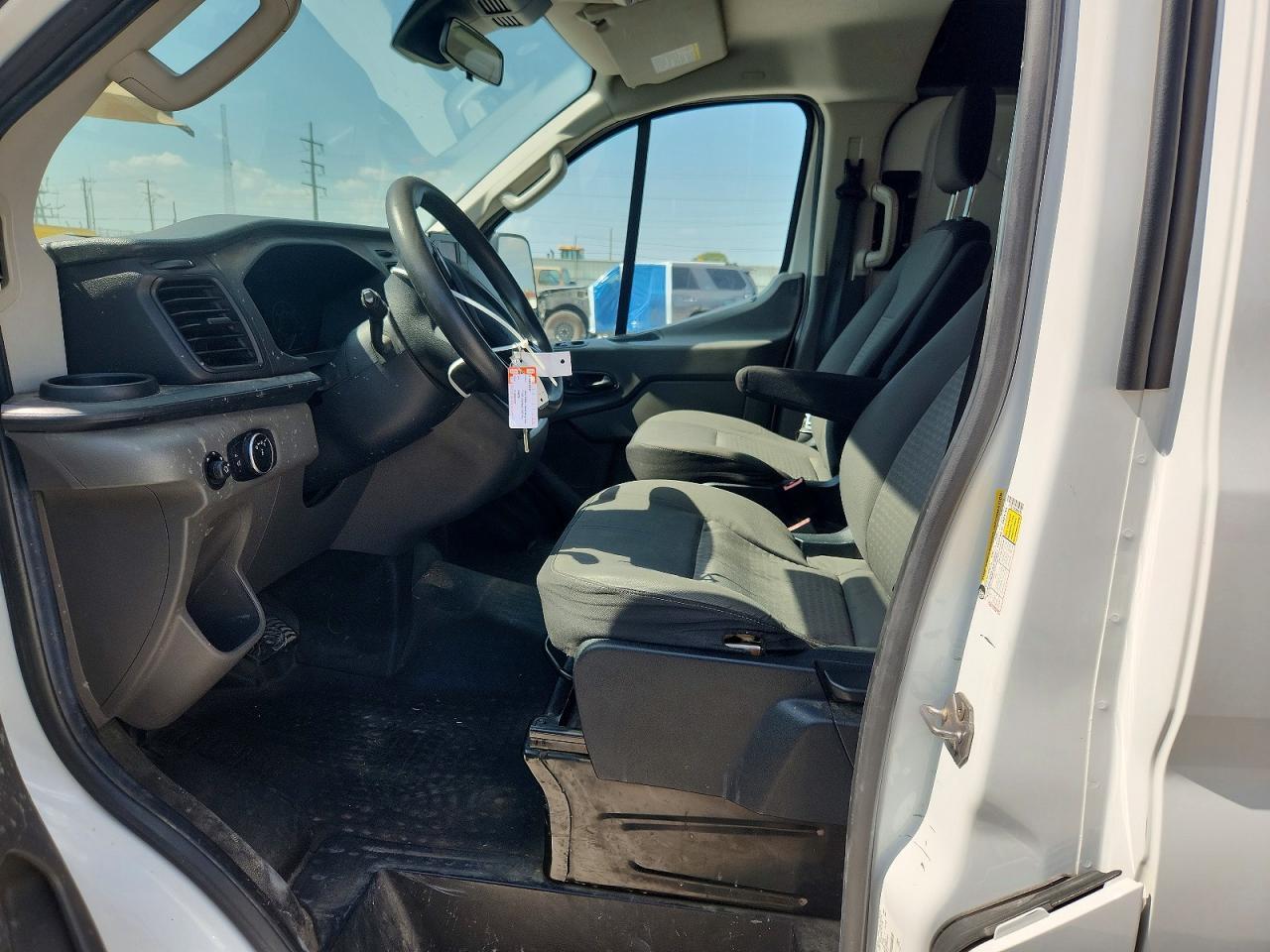 2020 Ford Transit T-150 Delivery Van - Фото 7