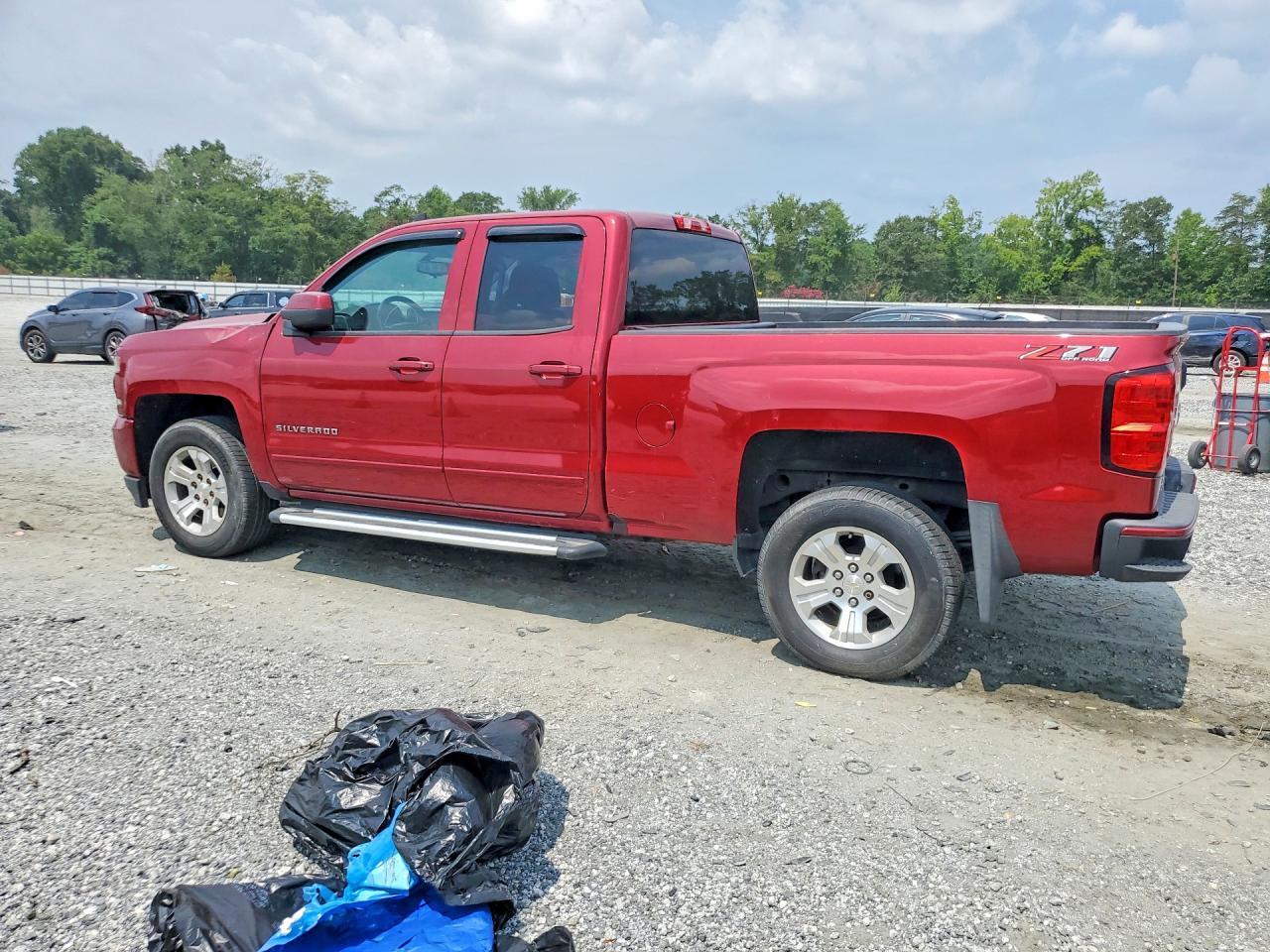 2018 Chevrolet Silverado K1500 Lt - Фото 2