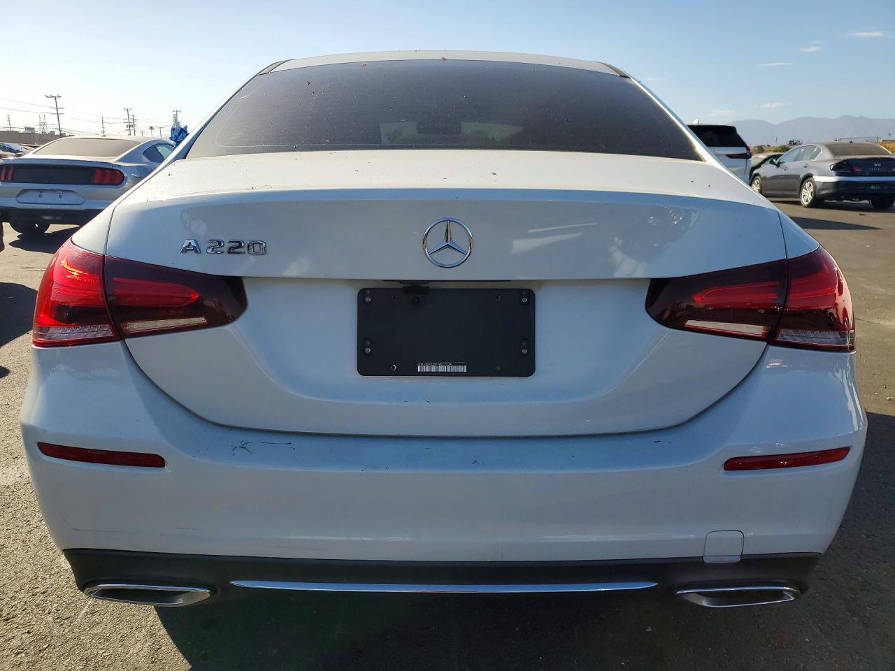 2019 Mercedes-Benz A 220 - Фото 6