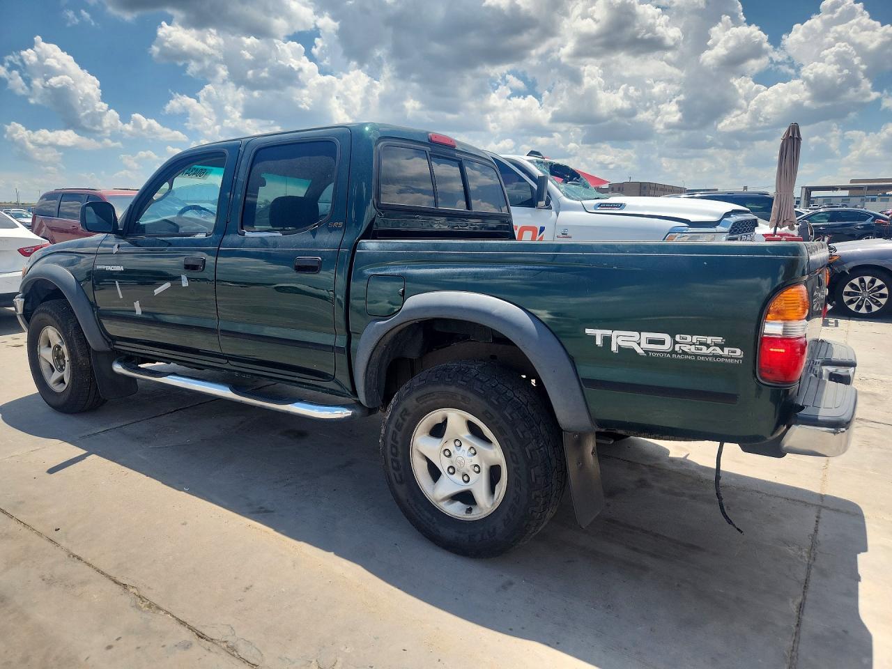 2002 Toyota Tacoma - Фото 2
