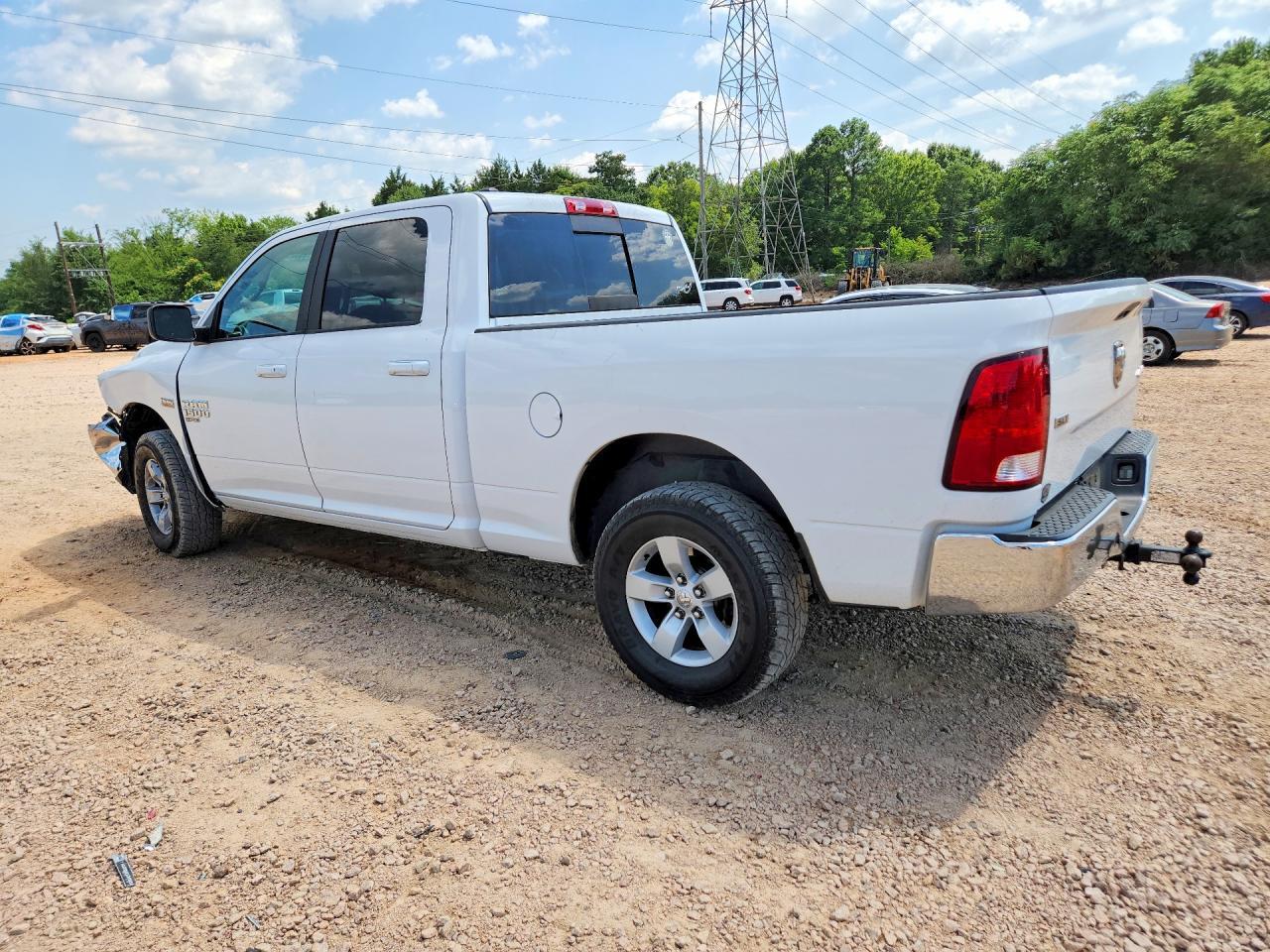 2020 Ram 1500 Classic Slt - Фото 2